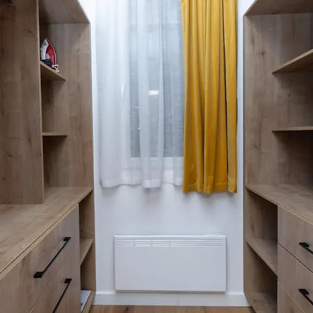 Apartamento 2 Bedroom Apartment! Budapest