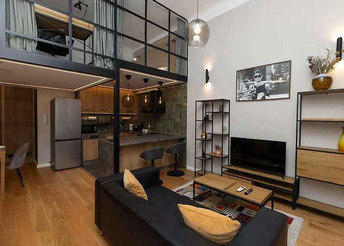 2 Bedroom Apartment! *